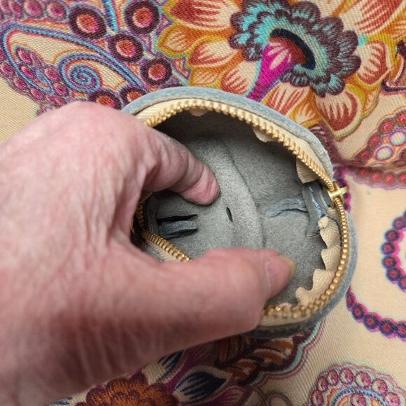 Portland Leather Goods Fortune Cookie Keychain in Nimbus Gray Pebbled Leather - Picture 3 of 3